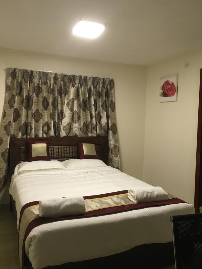 Iris Comfort Inn Madras Buitenkant foto